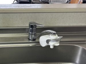 埼玉のキッチン取付け隊　浄水器一体水栓への取替　施工前